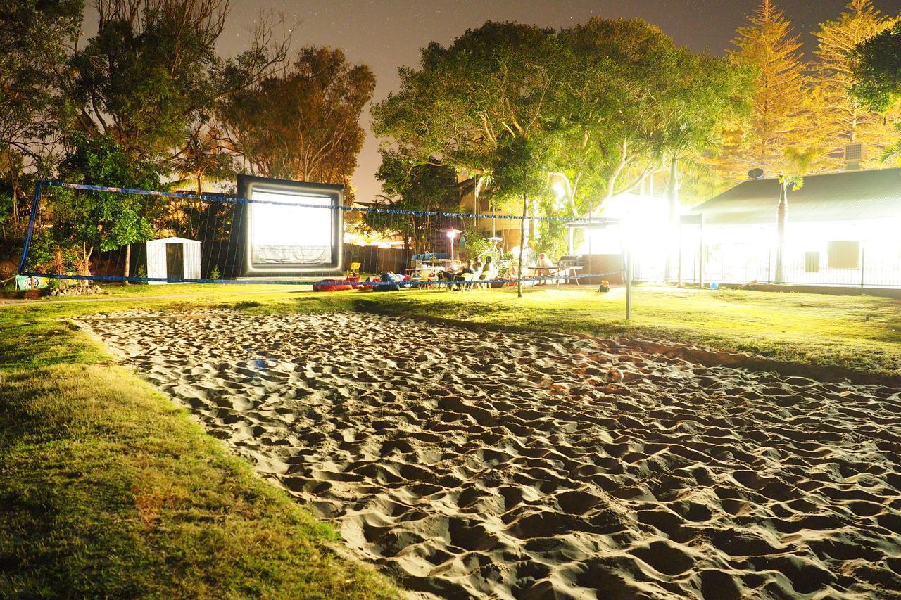 Backpackers Inn On The Beach Teluk Byron Bagian luar foto